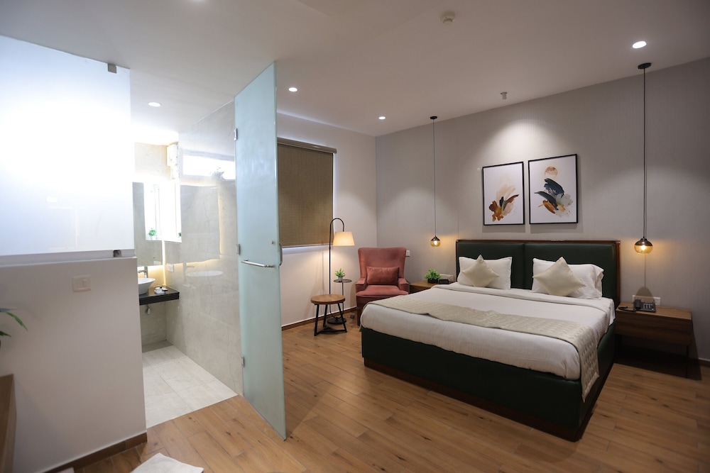 lux 9 suites and studios