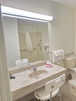 econo lodge villa rica