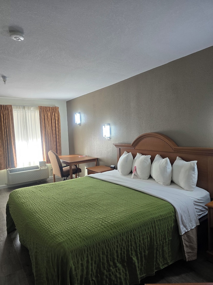 econo lodge villa rica