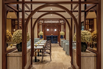 mitsis nu piraeus port