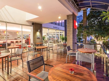 ibis bangkok sathorn