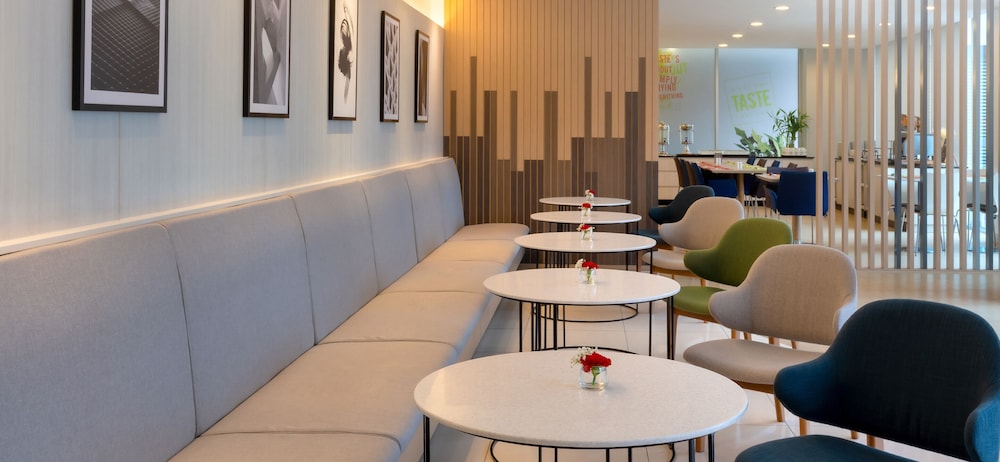 ibis bangkok sathorn