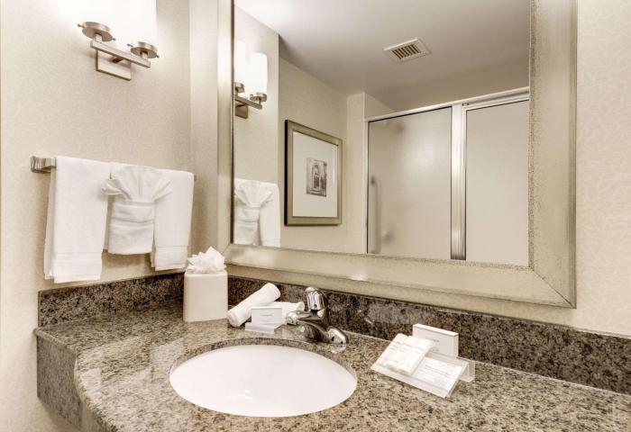 hilton garden inn waldorf