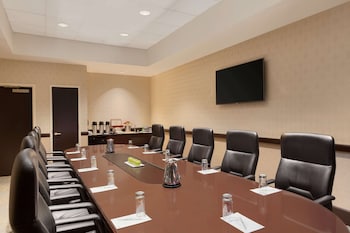 embassy suites by hilton boston waltham