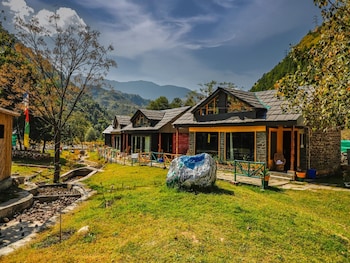 chanshal camps and resort