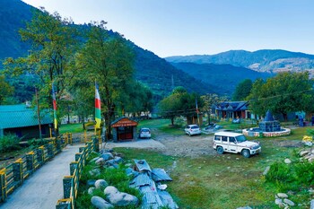 chanshal camps and resort