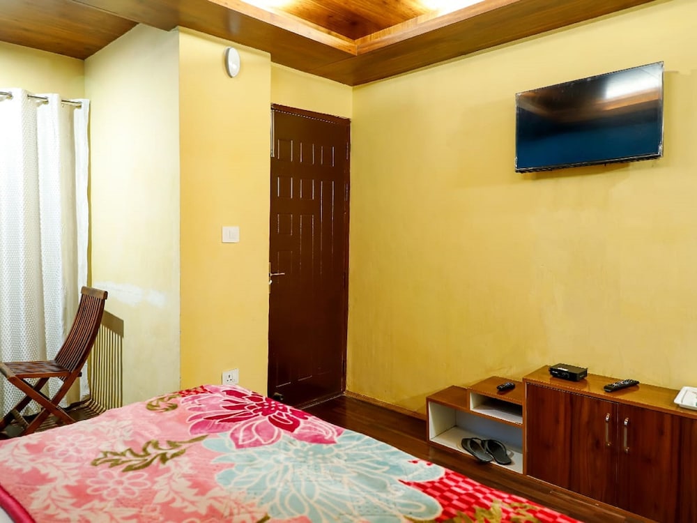chanshal camps and resort