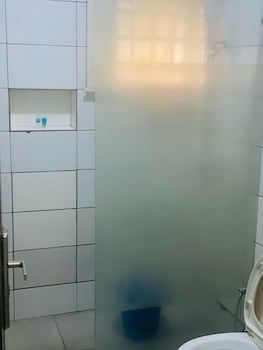 eleventh house hotel