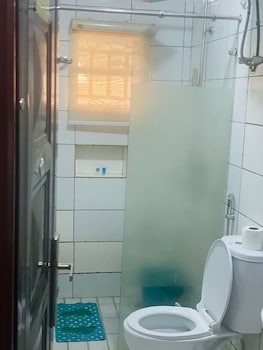 eleventh house hotel