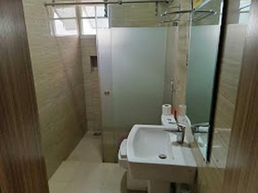 eleventh house hotel and suites