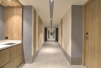 the 7 apple hotel and resort