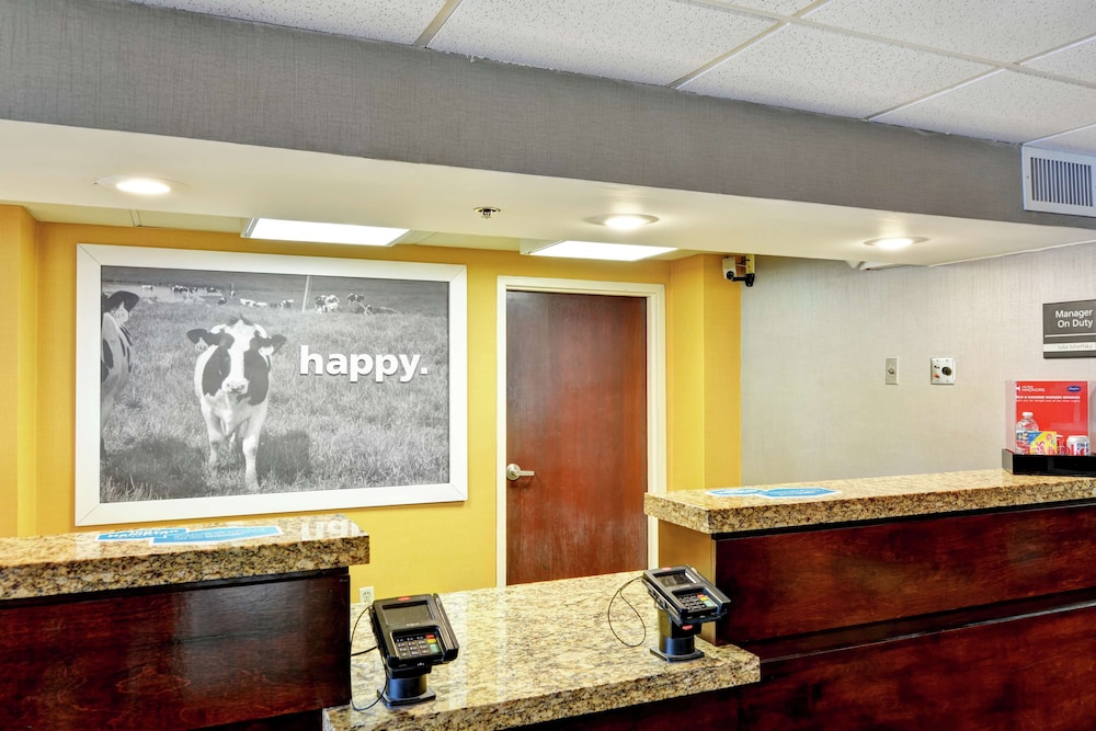 hampton inn columbia i 26 airport
