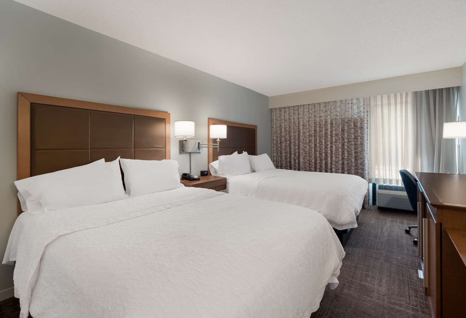 hampton inn columbia i 26 airport
