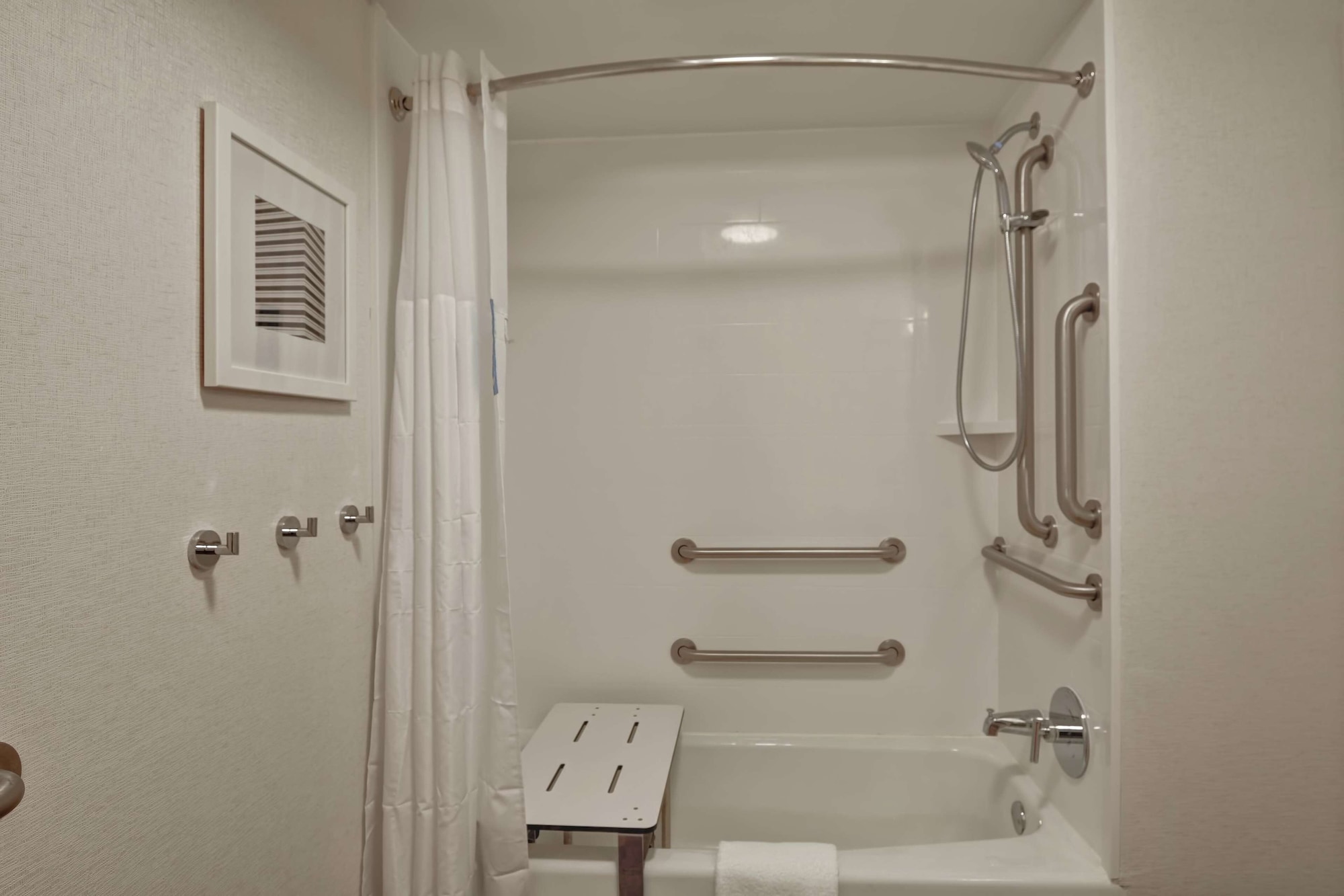 hampton inn columbia i 26 airport