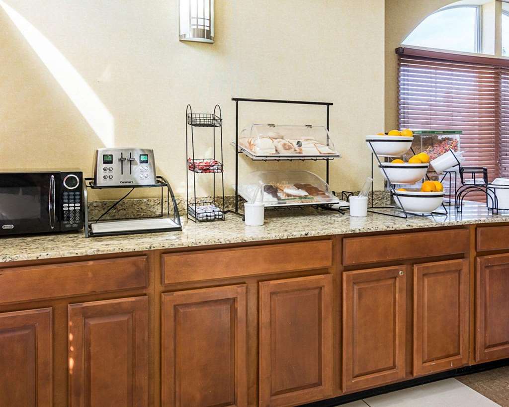 comfort inn and suites chesapeake portsmouth