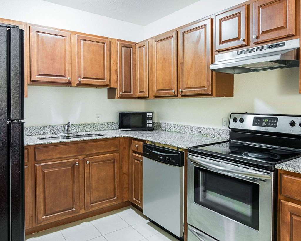 comfort inn and suites chesapeake portsmouth