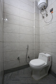 hotel raaso inn laxminagar by arrow