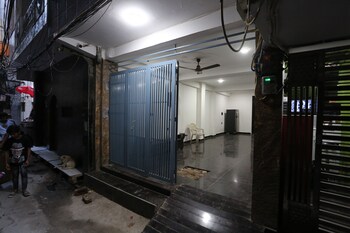 hotel raaso inn laxminagar by arrow