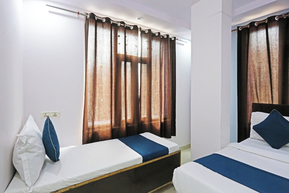 hotel raaso inn laxminagar by arrow