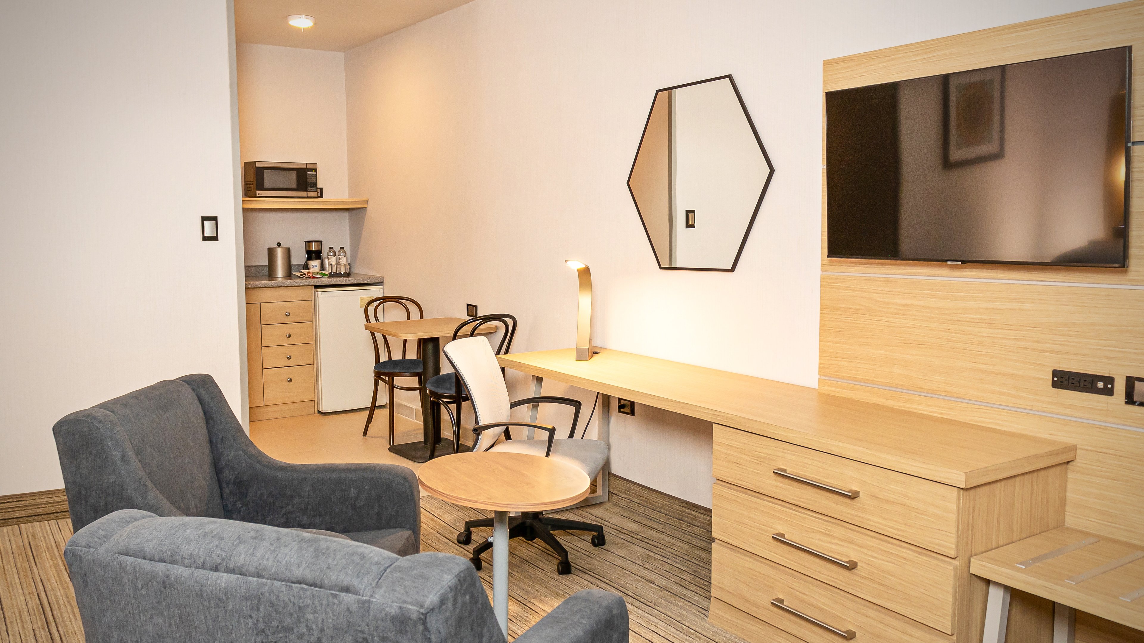 holiday inn express chihuahua by ihg