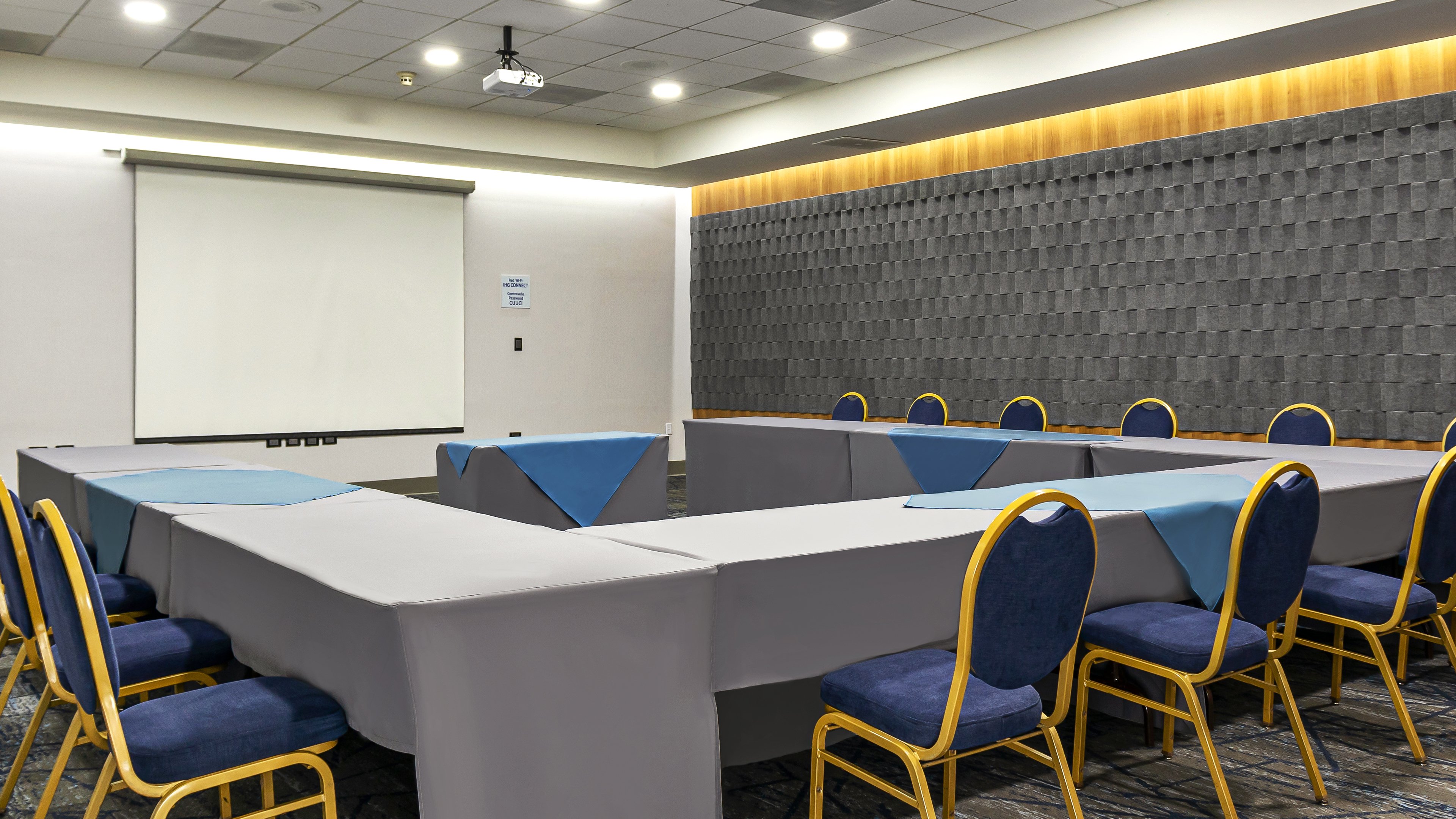 holiday inn express chihuahua by ihg