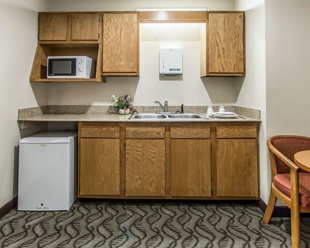 quality inn and suites
