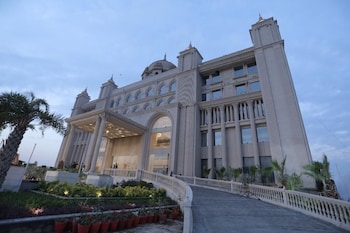 classic sapphire ananta bundi