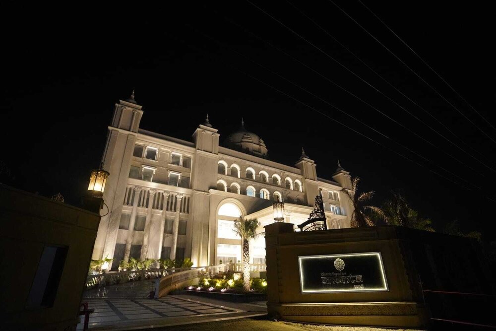 classic sapphire ananta bundi