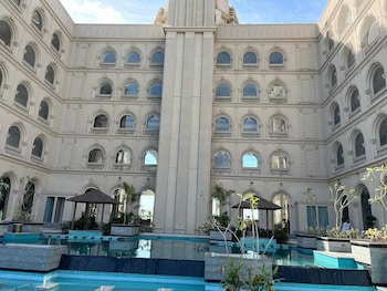 classic sapphire ananta bundi