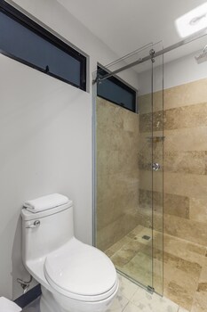 suites reforma by homirent