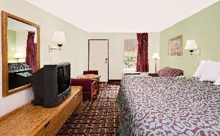 Days Inn By Wyndham Cleveland Tn,Chattanooga>>Athens,2 star