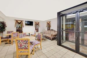 days inn by wyndham cleveland tn