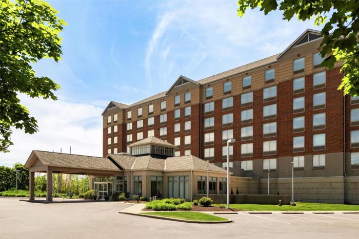 hilton garden inn cleveland airport