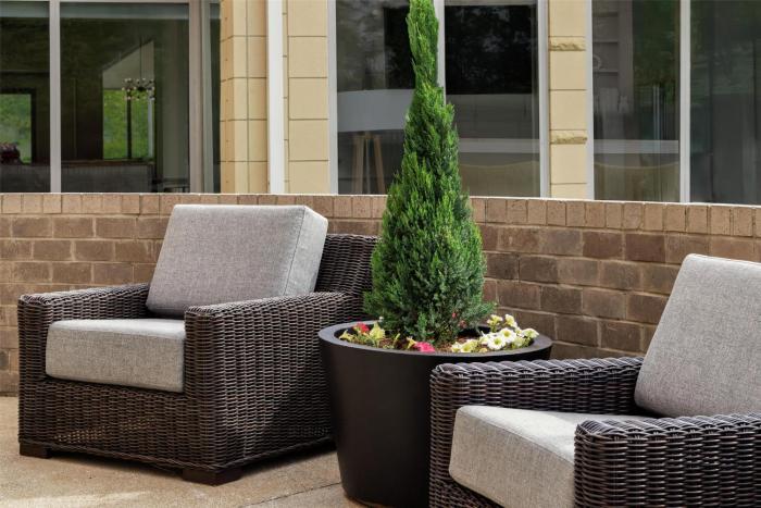 hilton garden inn cleveland airport