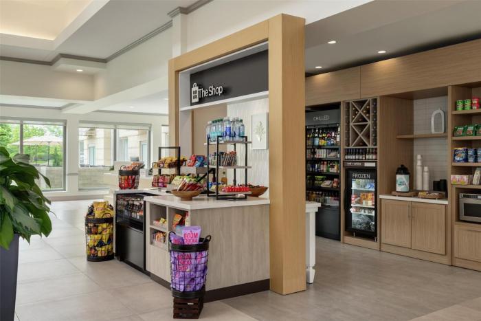 hilton garden inn cleveland airport