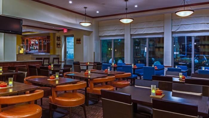hilton garden inn cleveland airport