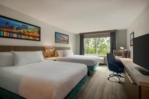 hilton garden inn cleveland airport