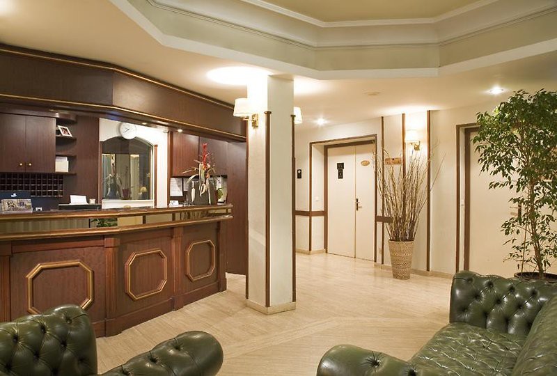 ibis styles paris mairie de clichy
