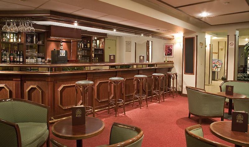 ibis styles paris mairie de clichy
