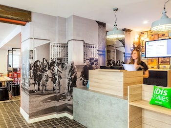 ibis styles paris mairie de clichy