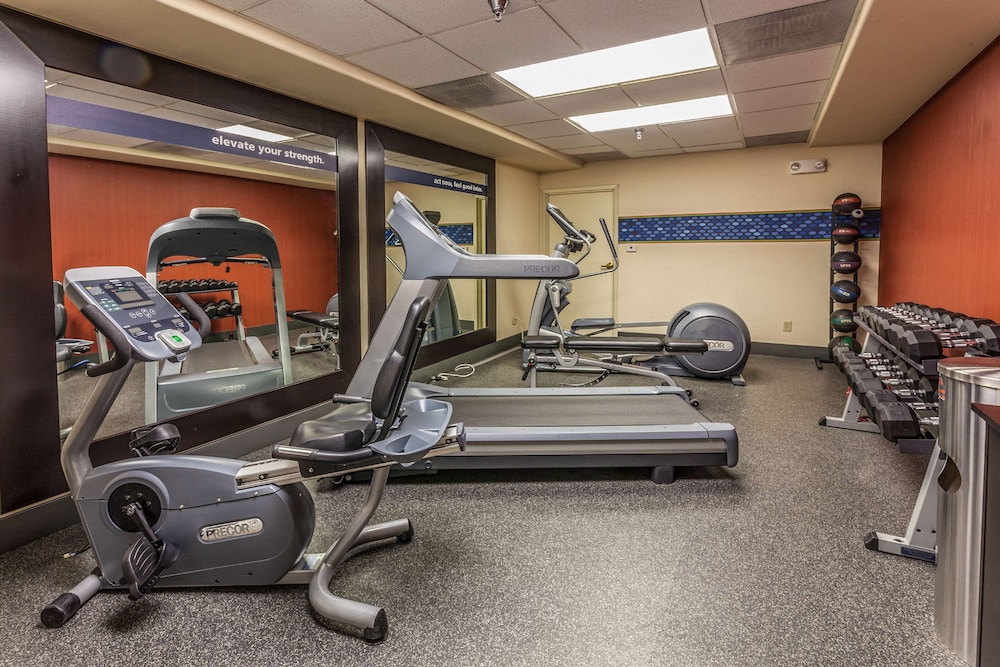 hampton inn colorado springs airport