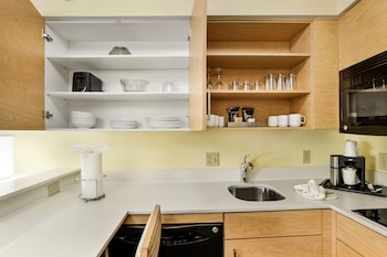 Staybridge Suites Columbia Baltimore By Ihg,Brinkleigh>>Baltimore,3 star