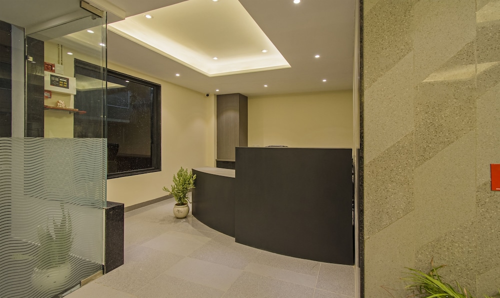 treebo trend pink city grand