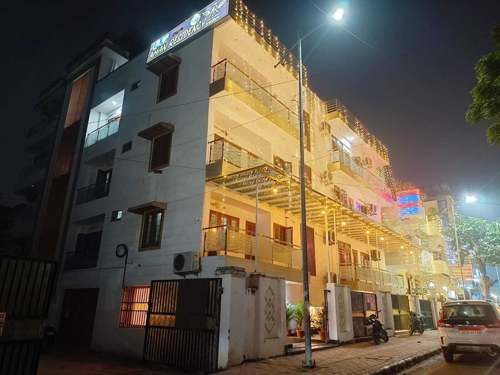 hotel aman residency