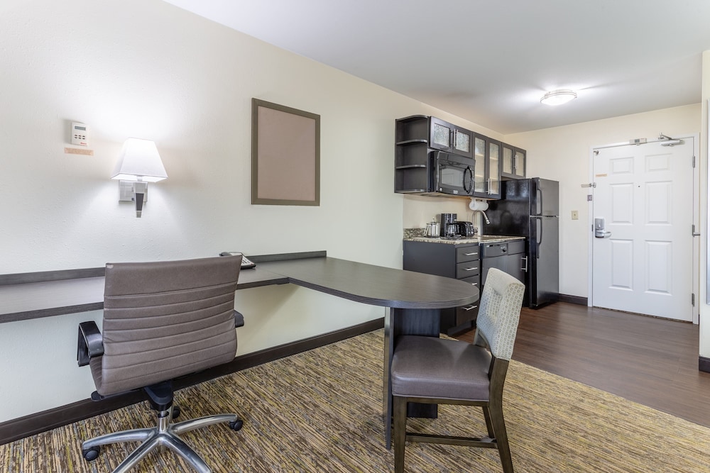 candlewood suites aurora naperville by ihg