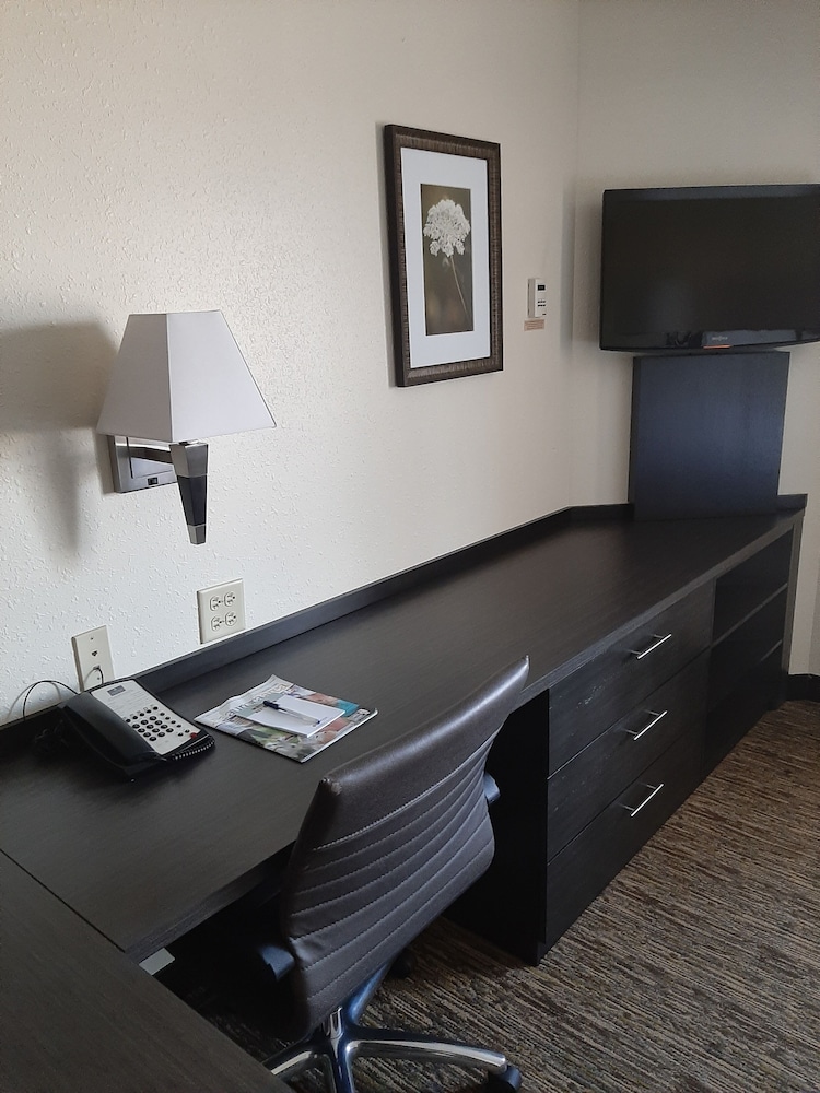 candlewood suites aurora naperville by ihg