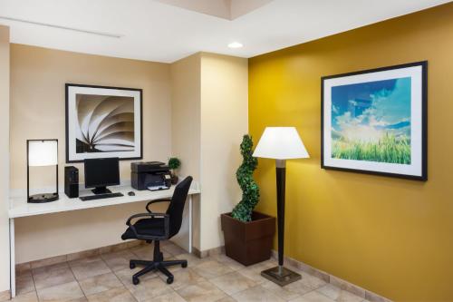 candlewood suites aurora naperville by ihg
