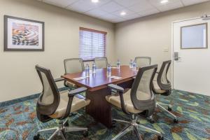 candlewood suites aurora naperville by ihg