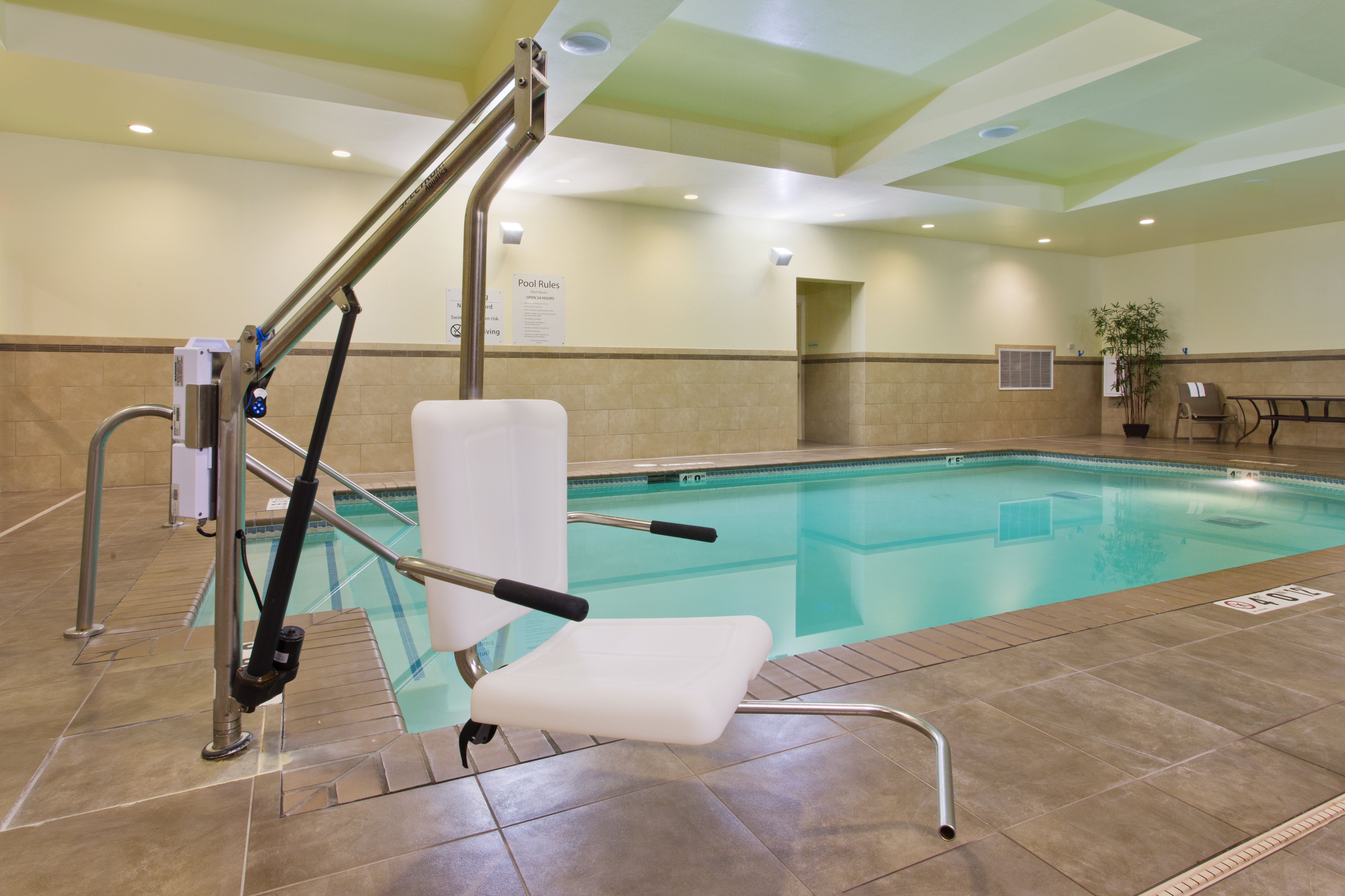 holiday inn yakima by ihg