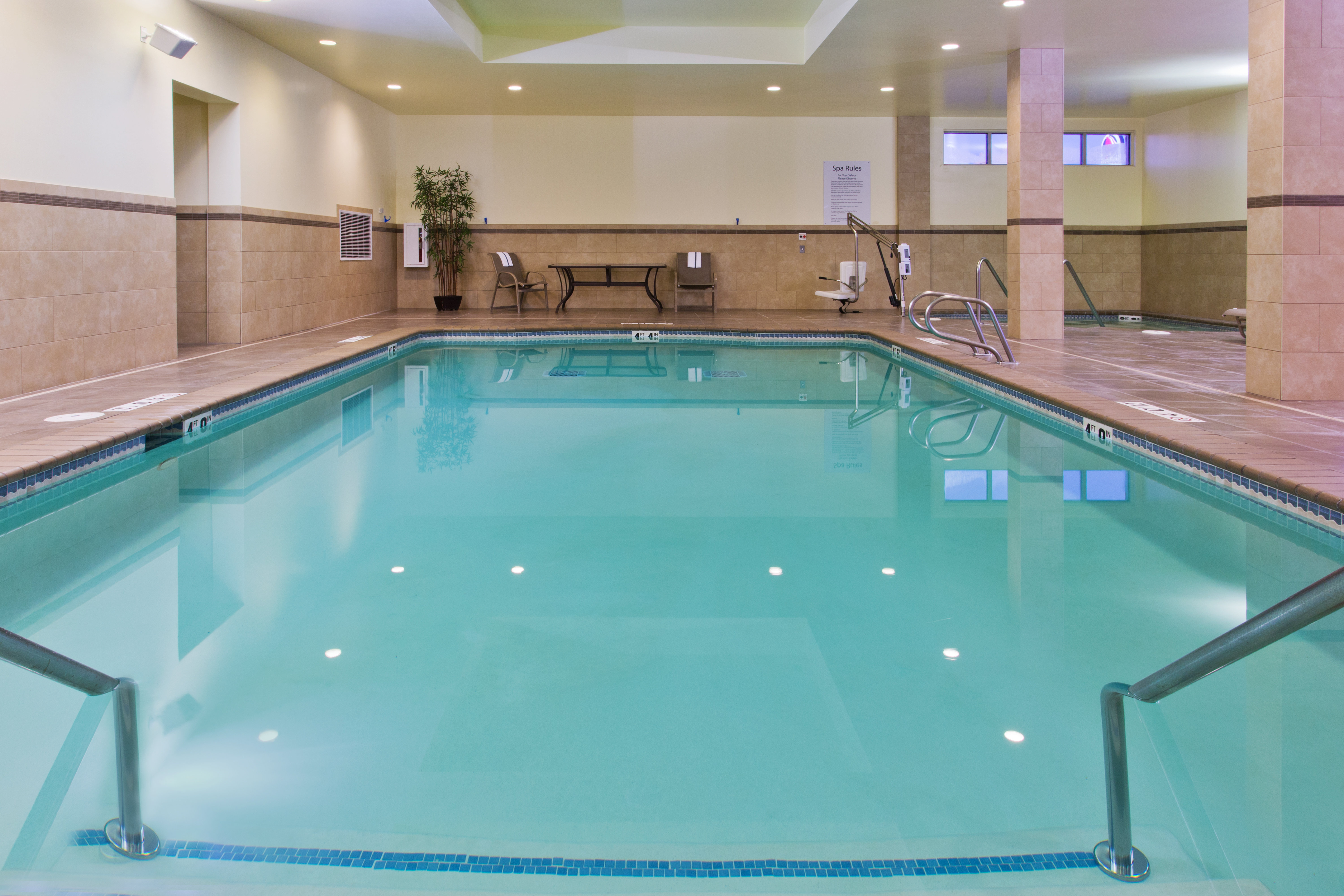 holiday inn yakima by ihg